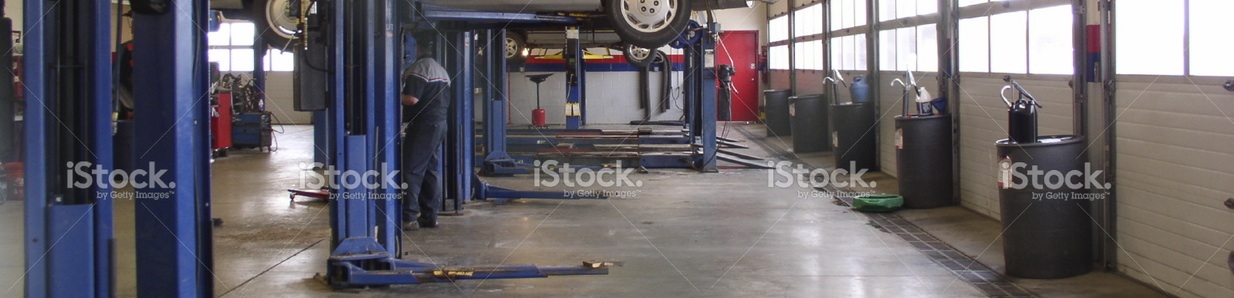 stock-photo2-232944-auto-service-shop-wide-view - Jakes Automotive Repair